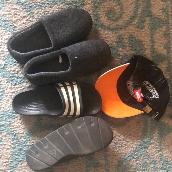 Adidas slides, Marvel hat & slippers - Picture 2 of 2